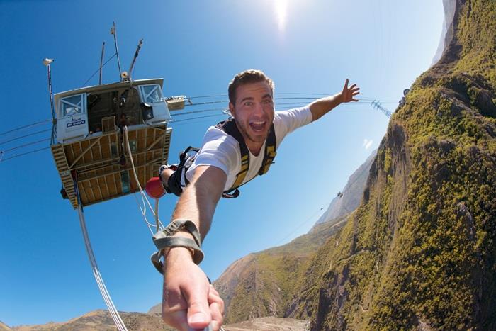 Nevis Bungy with Media